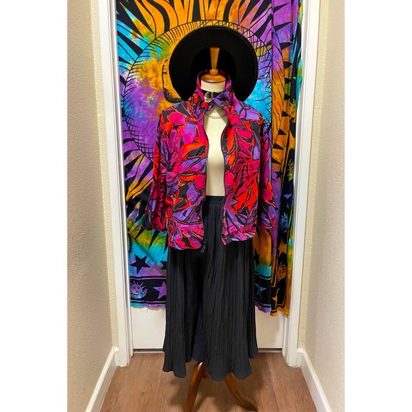 🌈 Lovely vibrant Vintage floral jacket - Picture 9 of 11